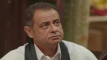فنان مصري يوضح لماذا طالب بوضع النساء مع “كلاب الشوارع”