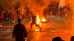مظاهرات إيران.. مسجد يحترق وألعاب نارية فوق طهران ومتظاهرون يهتفون “الموت للديكتاتور”